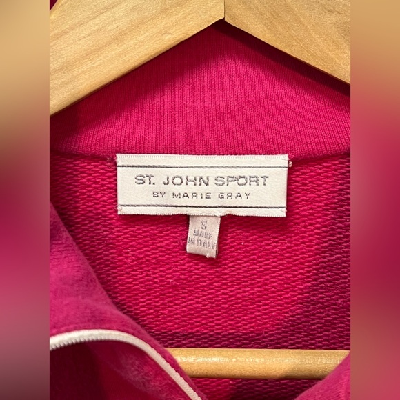 St John | Vintage 90’s Embroidered Crest Zip Neck Sweatshirt - Size Small - Picture 5 of 12